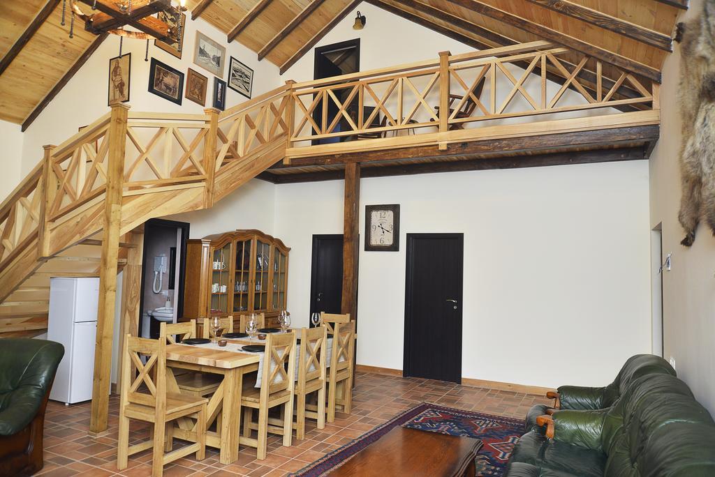 Villa Jrhogher Dilijan Værelse billede